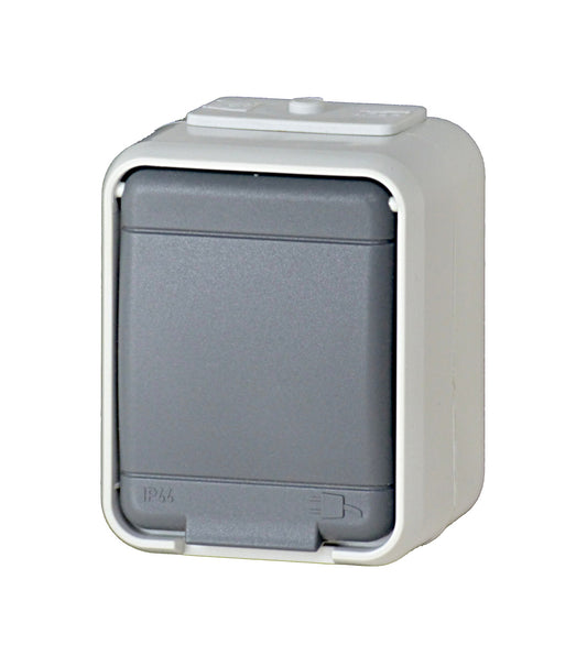 Surface mounted IP44 socket EL445